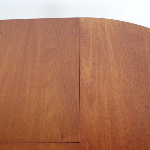 マッキントッシュMcINTOSHのヴィンテージ円形ダイニングテーブル