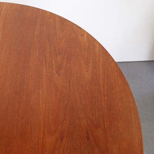 マッキントッシュMcINTOSHのヴィンテージ円形ダイニングテーブル