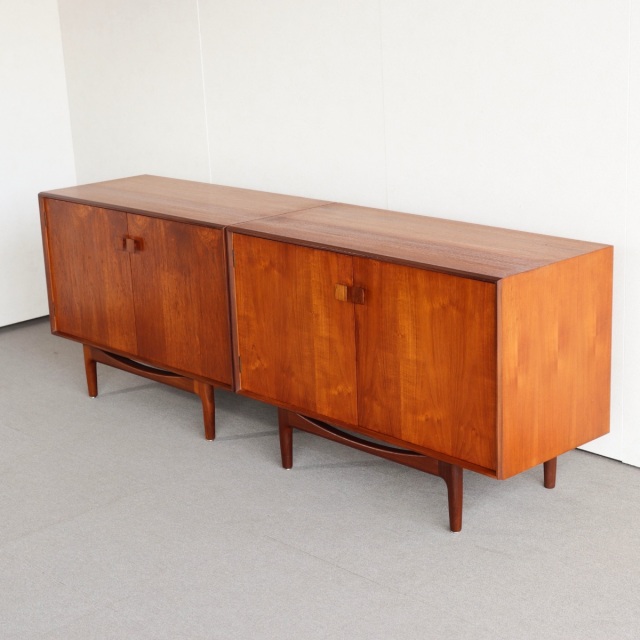 ジープランのミニキャビネット