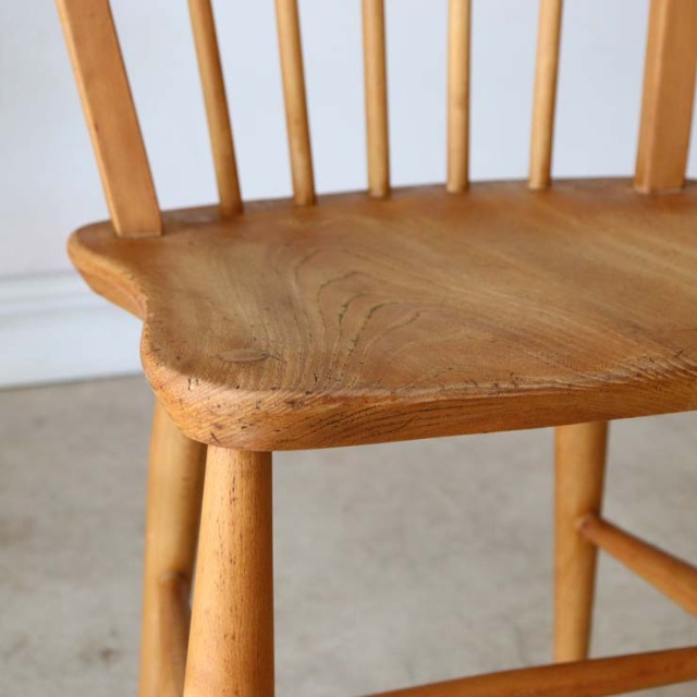 ヴィンテージのアーコール（ERCOL）フープバックチェア　商品番号【122041a】
