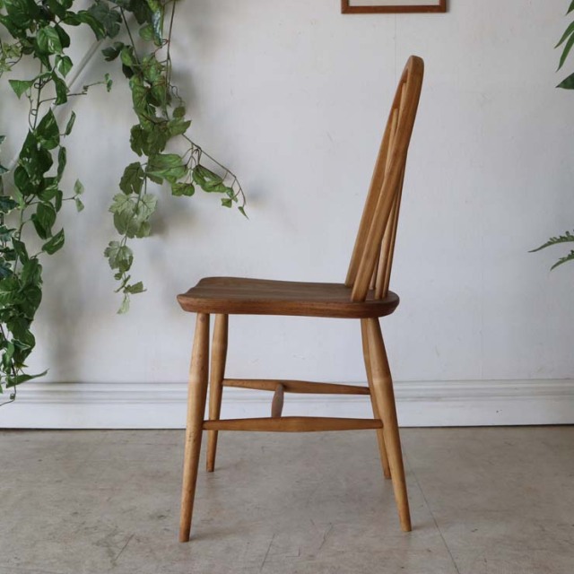 ヴィンテージのアーコール（ERCOL）フープバックチェア　商品番号【122041c】