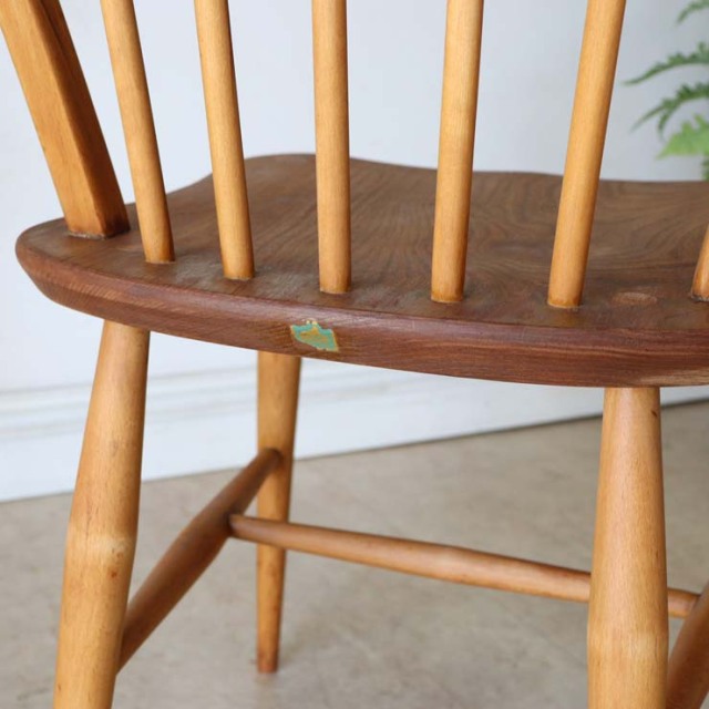 ヴィンテージのアーコール（ERCOL）フープバックチェア　商品番号【122041c】