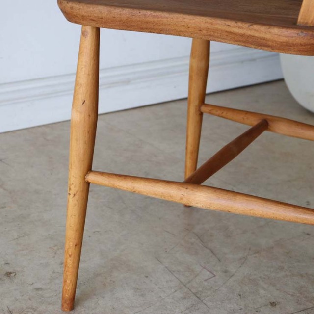 ヴィンテージのアーコール（ERCOL）フープバックチェア　商品番号【122041c】