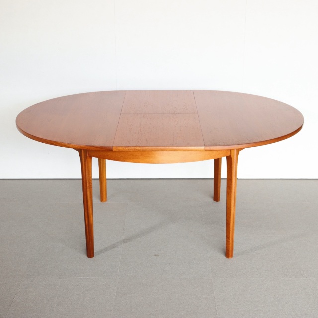 サトクリフオブトッドモーデンsutcliffeoftodmordenラウンドダイニング