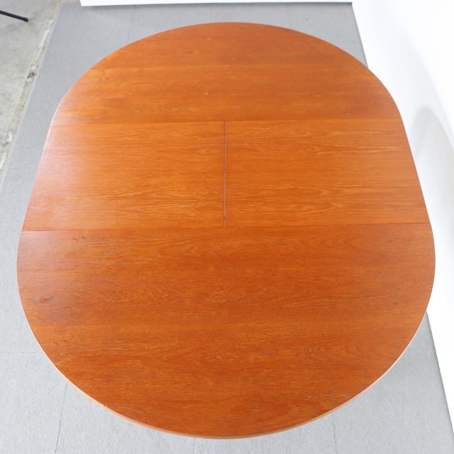 SUTCLIFFE OF TODMORDENラウンドテーブル(501) 流行？そんなものはワシが決めるんじゃ！】 sutcliffeoftodmorden