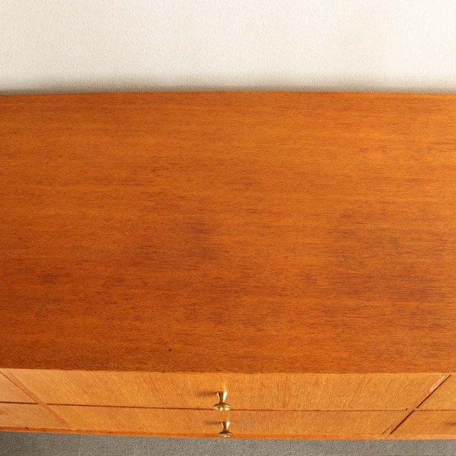 メレデューMEREDEW製サイドボード 英国ヴィンテージ家具 ブリってます