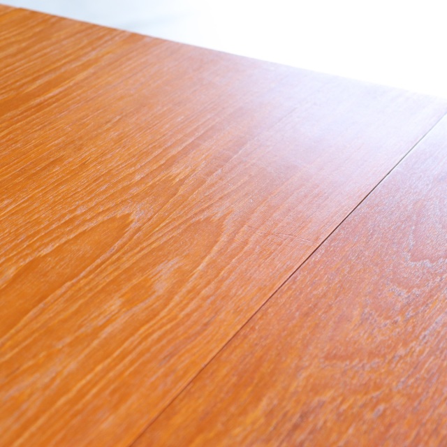 サトクリフオブトッドモーデンsutcliffeoftodmordenラウンドダイニング