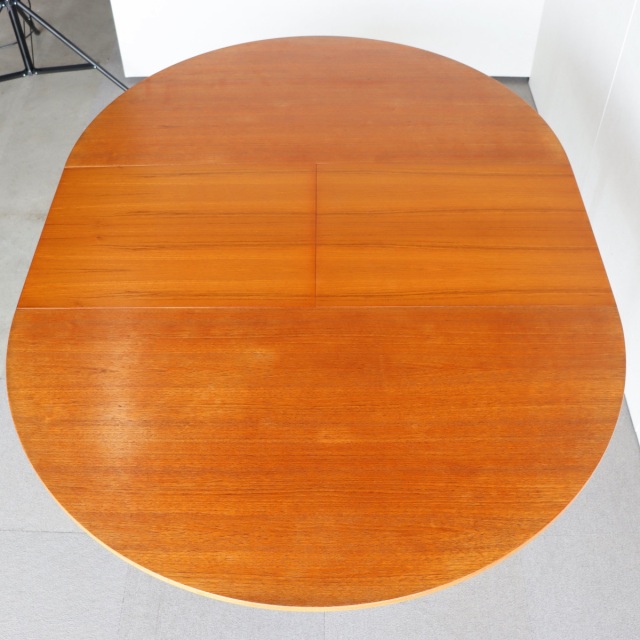 マッキントッシュMacintoshのダイニングテーブル