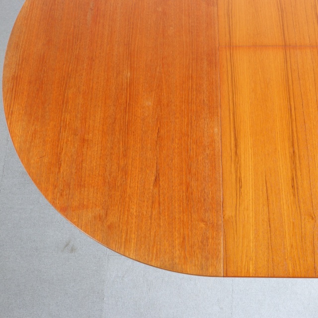 マッキントッシュMacintoshのダイニングテーブル