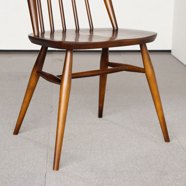 アーコールERCOLのダイニングチェア