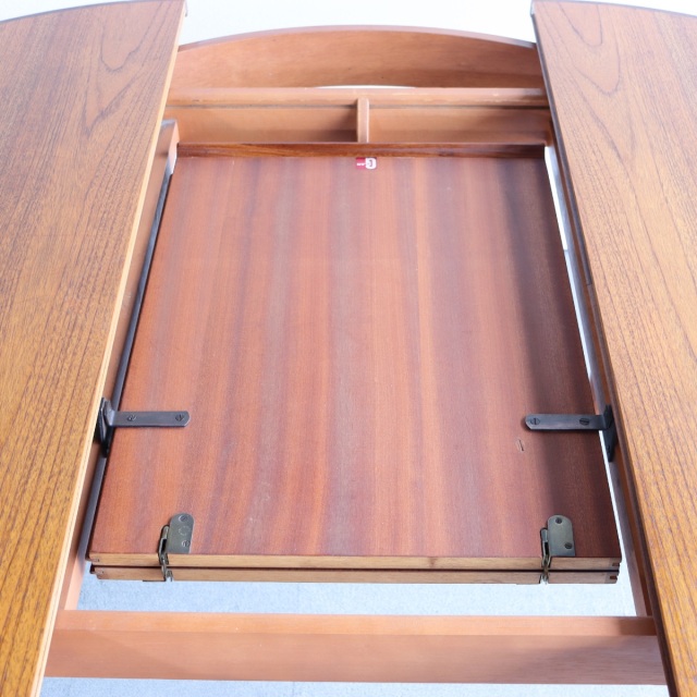 ジープランG-PLANのダイニングチェア