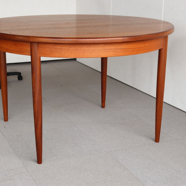 ジープランG-PLANのダイニングチェア