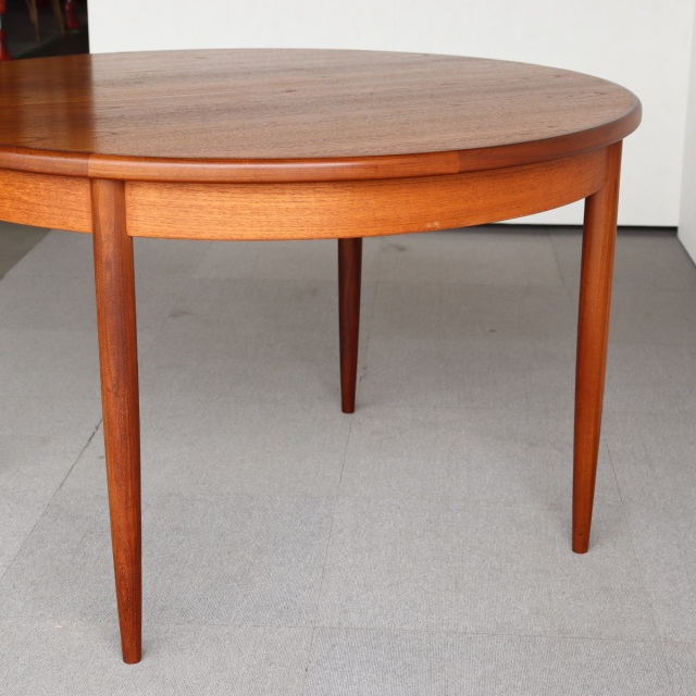 ジープランG-PLANのダイニングチェア