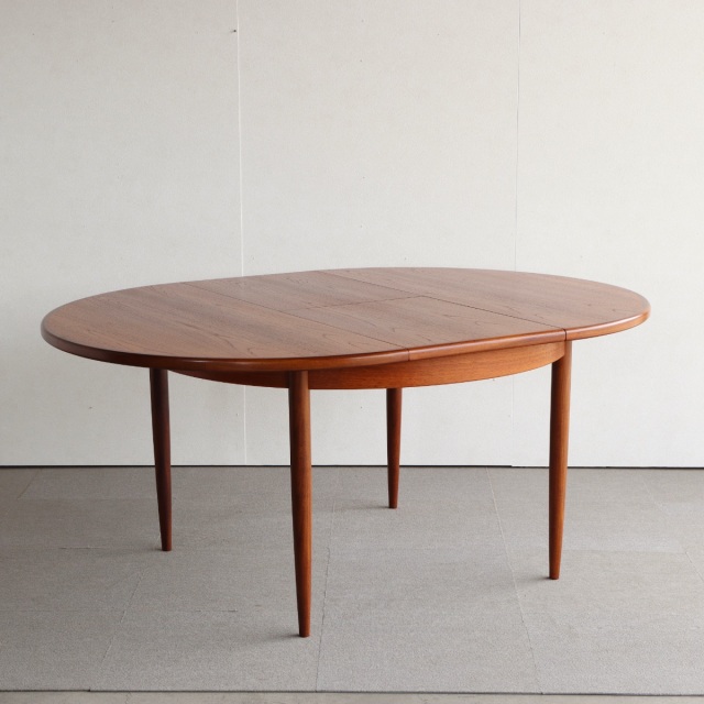 ジープランG-PLANのダイニングチェア