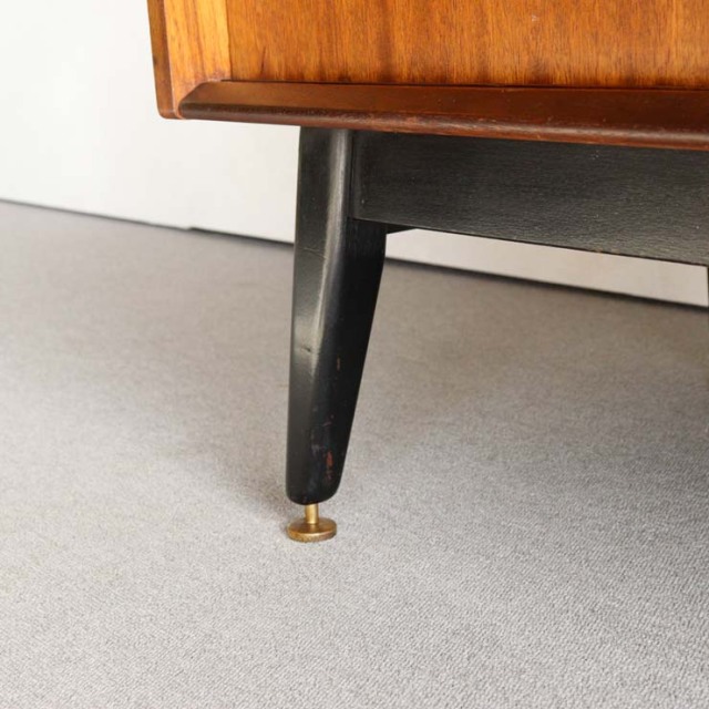 ジープランG-Planルームディバイダー | 英国ヴィンテージ家具 | 注意