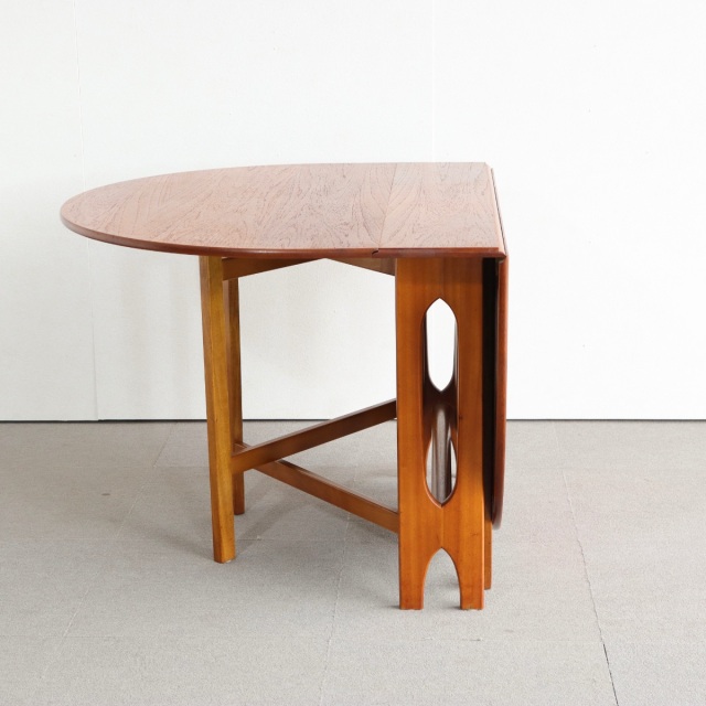 親方のややこしいこだわり」 ジェンティークJENTIQUE 折りたたみ