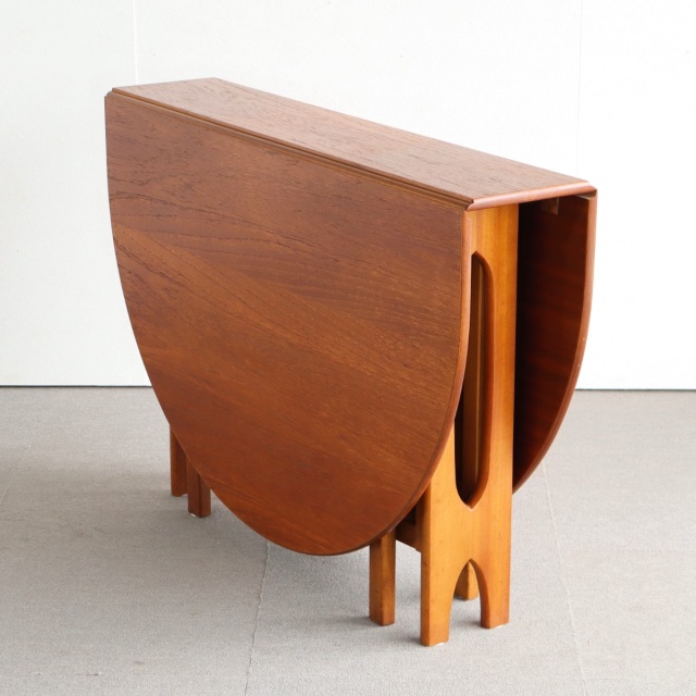 親方のややこしいこだわり」 ジェンティークJENTIQUE 折りたたみ