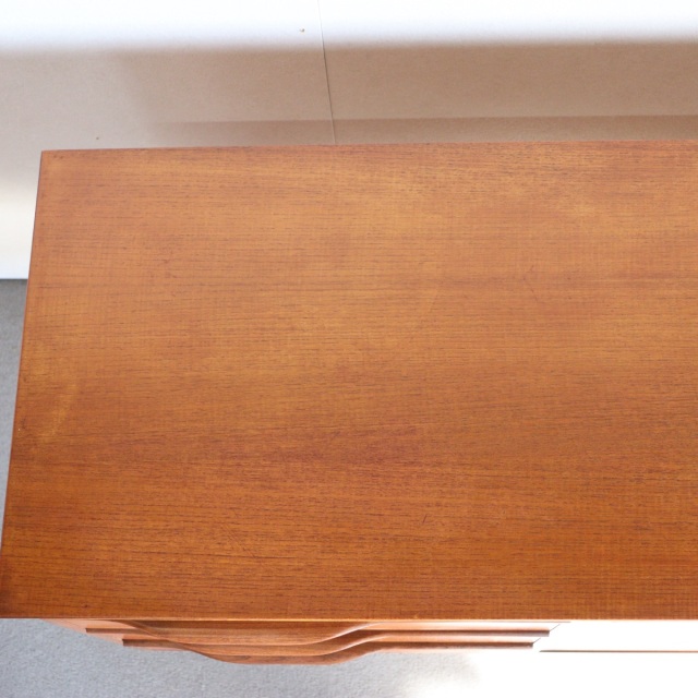 希少個体　Jentique ジェンティーク チーク サイドボード ヴィンテージ 希少個体 Jentique ジェンティーク チーク サイドボード ヴィンテージ