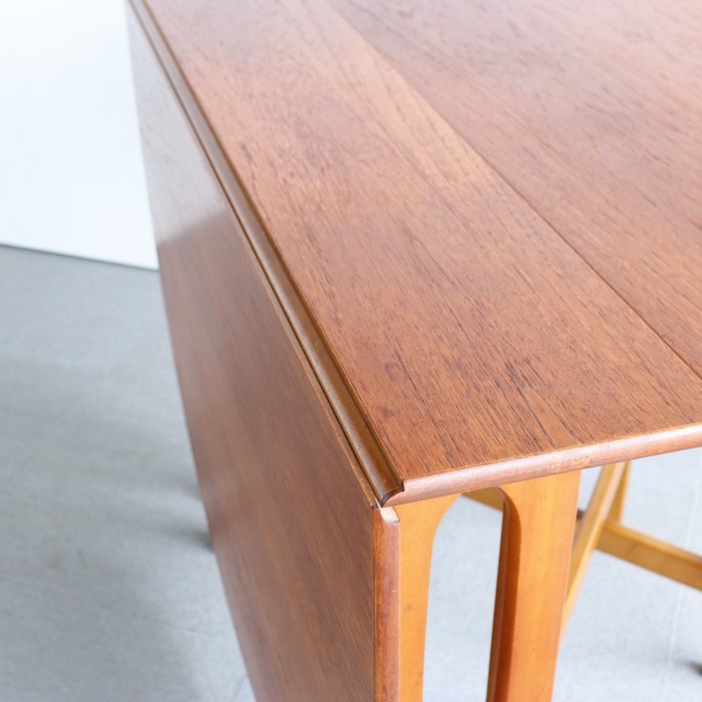 親方のややこしいこだわり」 ジェンティークJENTIQUE 折りたたみ