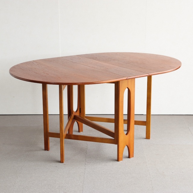 ジェンティークJENTIQUEのダイニングチェア