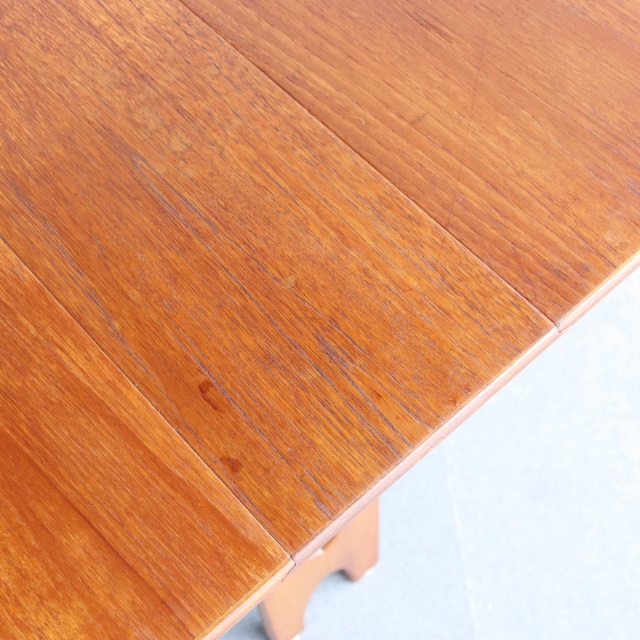 ジェンティークJENTIQUEのダイニングチェア