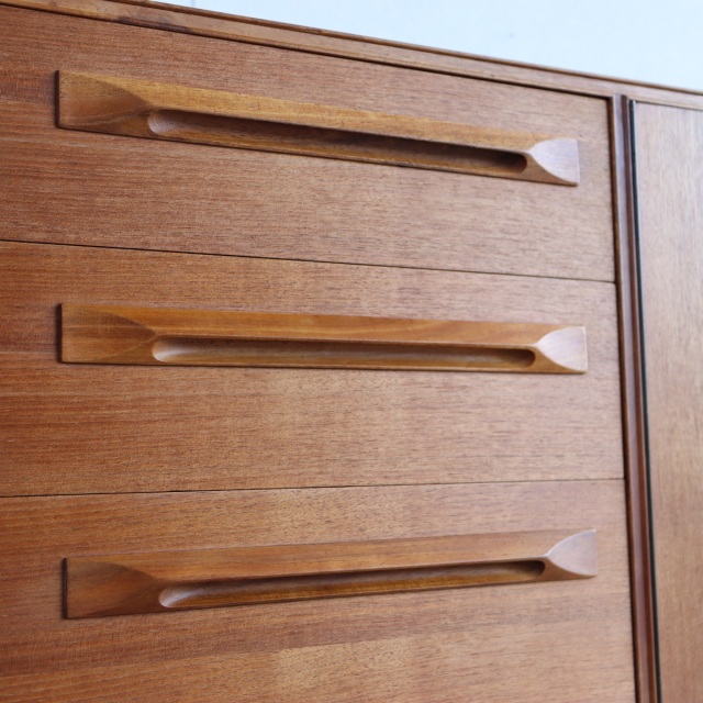 マッキントッシュMacintoshのサイドボード