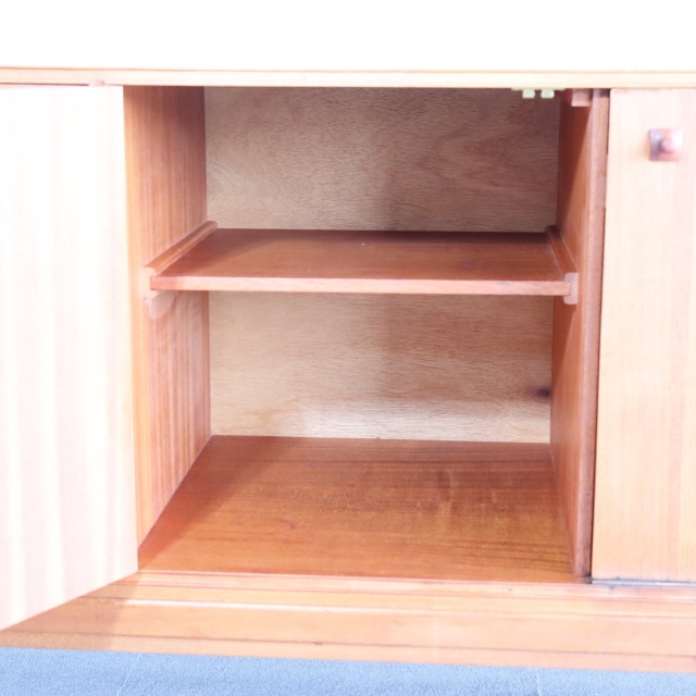 マッキントッシュMacintoshのサイドボード