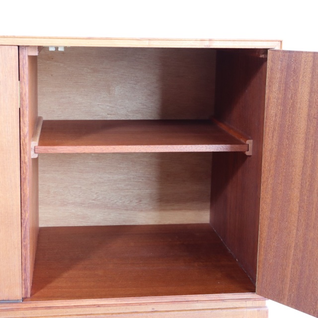 マッキントッシュMacintoshのサイドボード