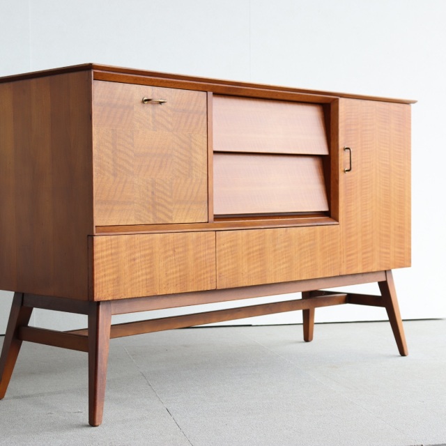 ビューティリティBEAUTILITYのサイドボード