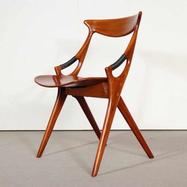 Arne Hovmand-Olsen デザイン 北欧ヴィンテージチークチェア