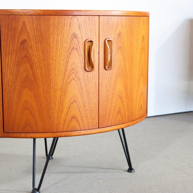 送料込み】【角は大切】ジープランG-PLAN製コーナーキャビネット