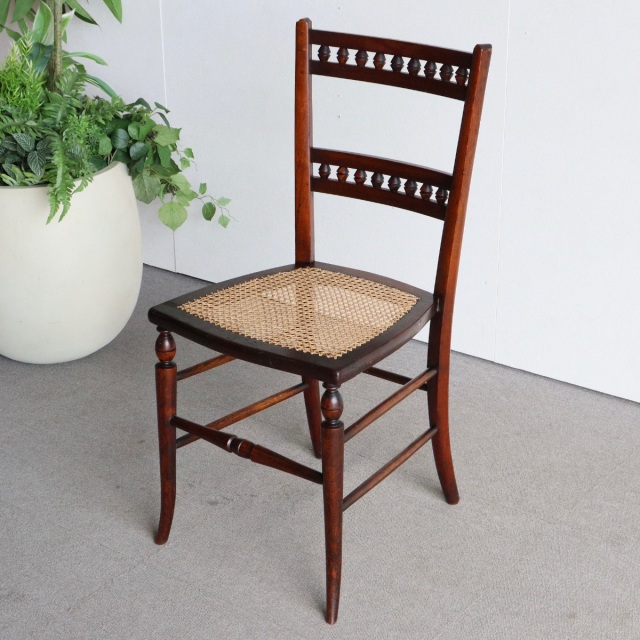 ビクトリアンVICTORIANのベッドルームチェア