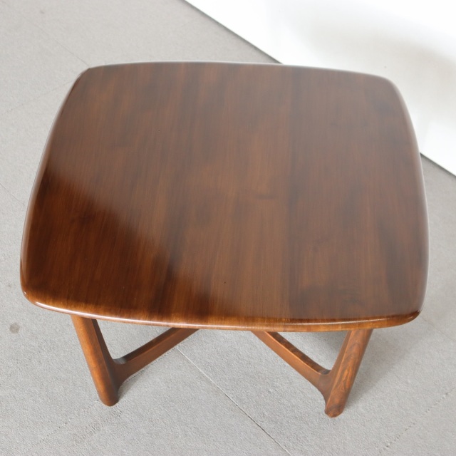 comingsoon!】 ERCOL COFFEE TABLE WITH X SHAPED BASE 商品番号