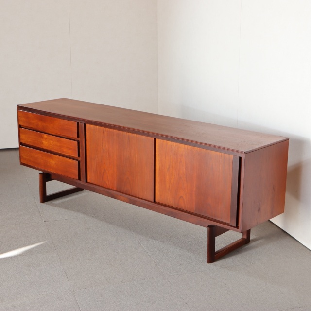 送料込み！ 【息子よ！店長のお話】 ホワイトアンドニュートン製サイド