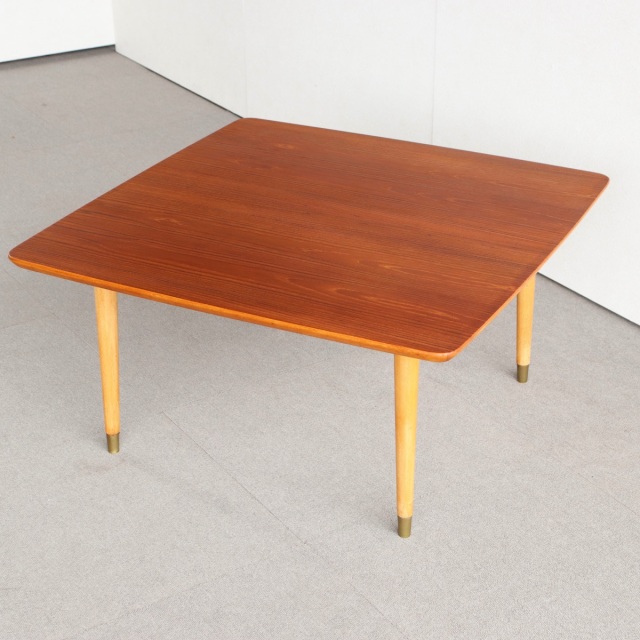 照れ屋のコーヒーテーブル】チーク材 商品番号【122073】