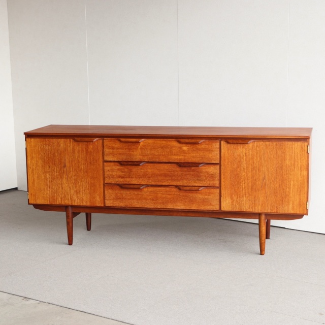 オースティンスイートのサイドボード