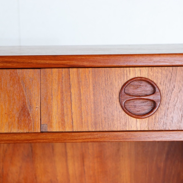 デンマーク製ビューロー
