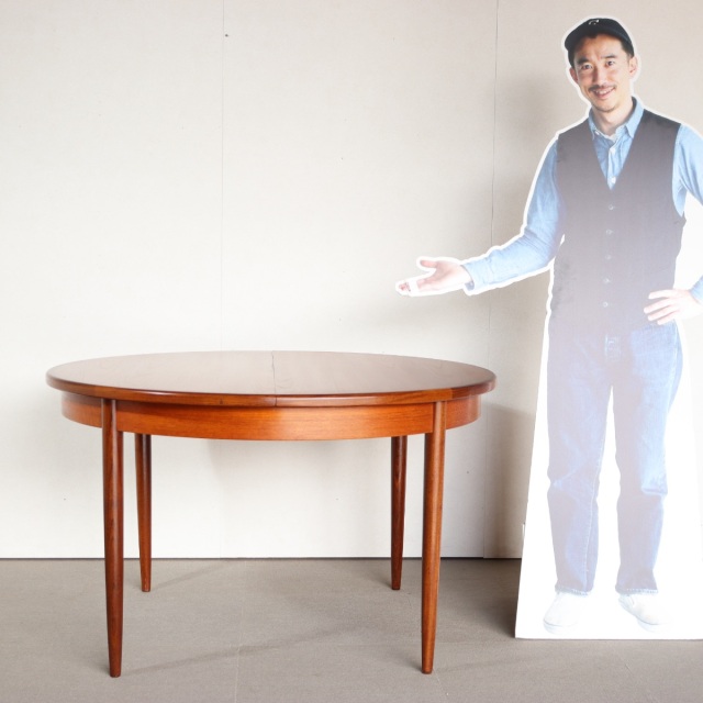 G-PLAN(ジープラン)ラウンドダイニングテーブル| ヴィンテージ家具