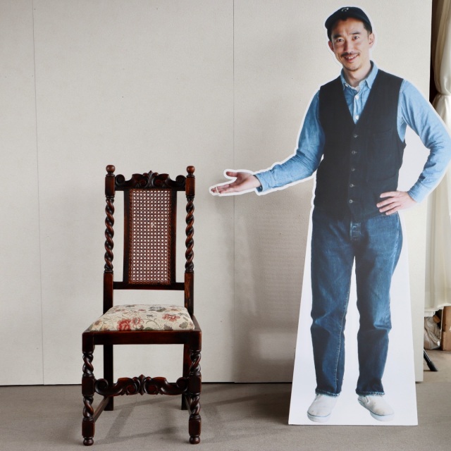 英国ヴィンテージのオーク材の籐製背もたれチェア