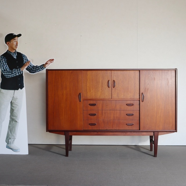 送料込】デンマーク製ハイボード | ヴィンテージ家具