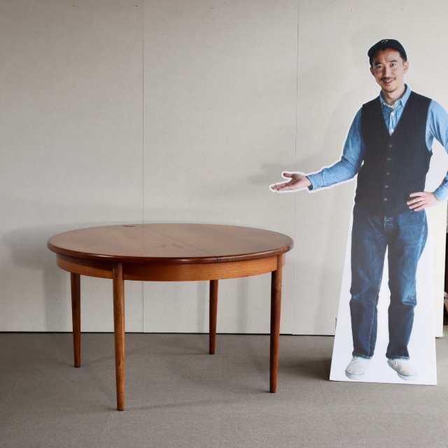 英国アンティークGPLANジープラン伸張式ラウンドダイニングテーブル87-168 英国アンティークGPLANジープラン伸張式ラウンドダイニング