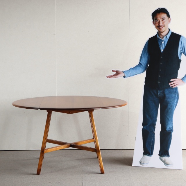 アーコールERCOLのダイニンングチェア