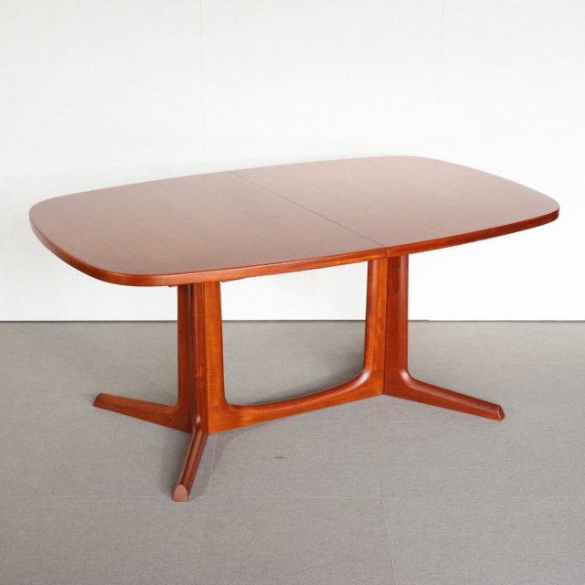 送料込み】【最後の晩餐できます】 デンマーク製チーク材のダイニング