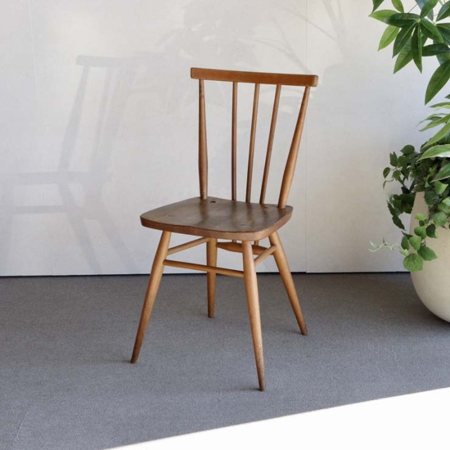 アーコールERCOLのスティックバックチェア