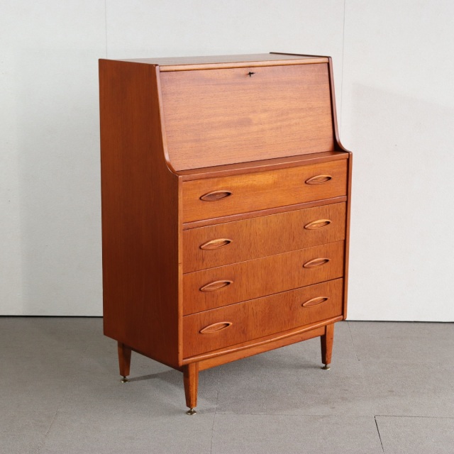 ジェンティークJentiqueのビューロー