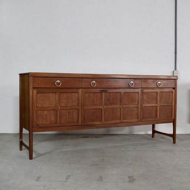 サイドボード NATHAN ヴィンテージ イギリス ネイサン チークコレクション ネイサン（Nathan）チークサイドボード 商品番号【23106】