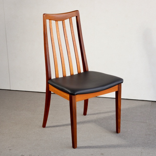 ジープランG-PLANのダイニングチェア