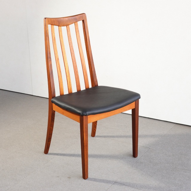 ジープランG-PLANのダイニングチェア