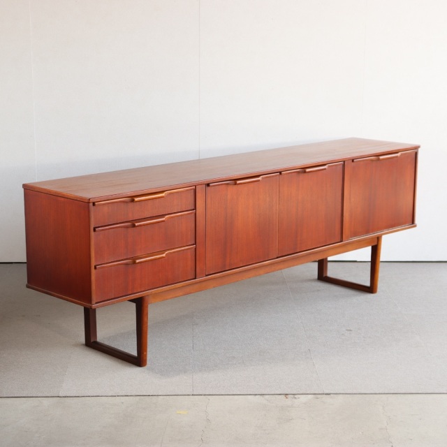 comingsoon!】 STONEHILL TEAK SIDEBOARD 商品番号28107
