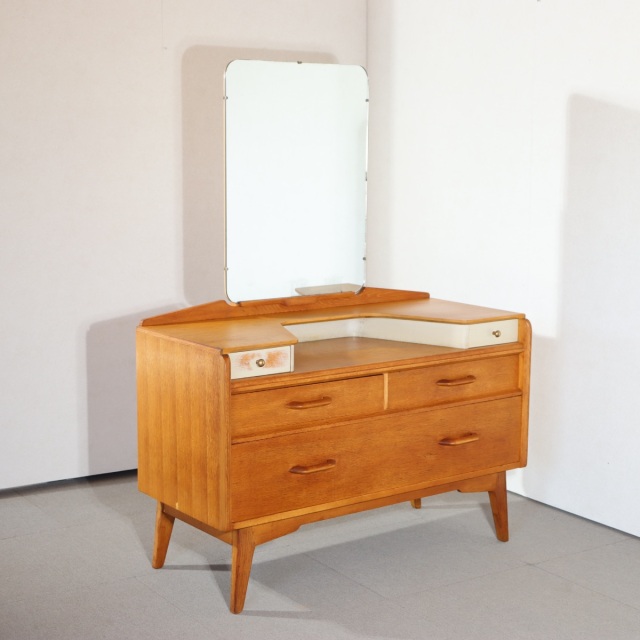 70年のアジと職人の遊び心】ジープランG-PLAN ドレッサー 送料込み